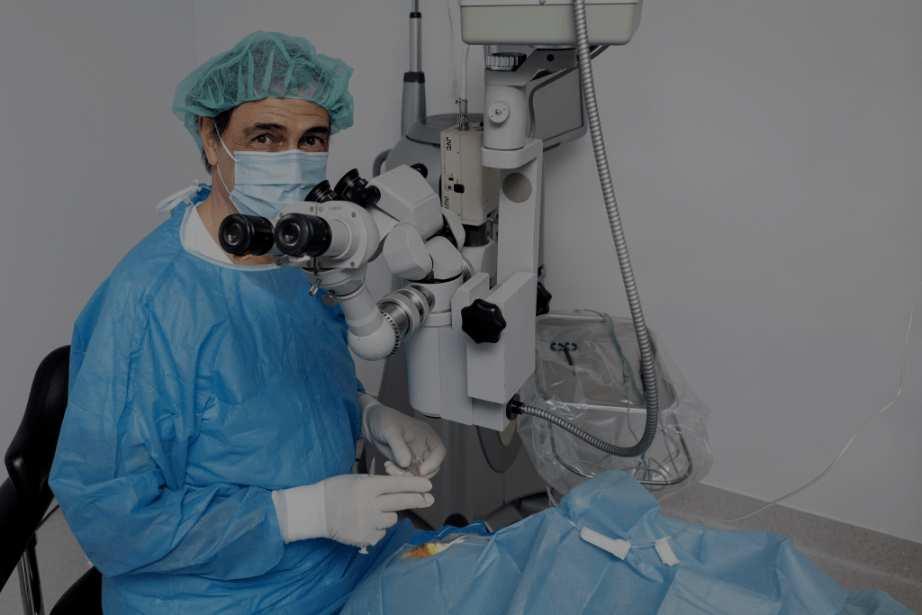 intervenție chirurgicală pentru a preveni vederea încețoșată